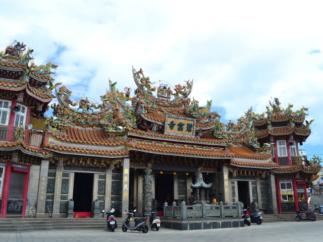 碧雲寺,三隆宮